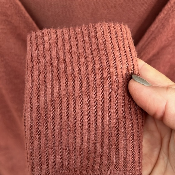 Abercrombie & Fitch soft and cozy bodysuit sweater - Picture 4 of 4